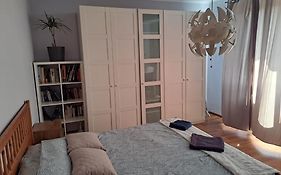 Comfortable Apartment Close To Spodek